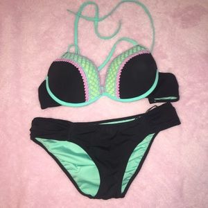 Shade & Shore bikini set